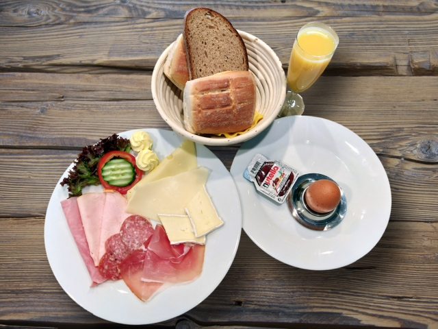 Foto Backhaus Schröer Frühstück Käse&Wurst