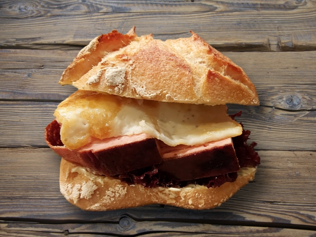 Foto Belag Fleischkäse-Spiegelei