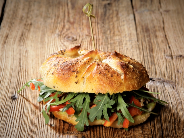 Foto Belag Guacamole-Paprika-Rucola