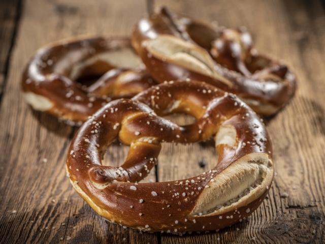 Foto Laugenbrezel 3 Stück